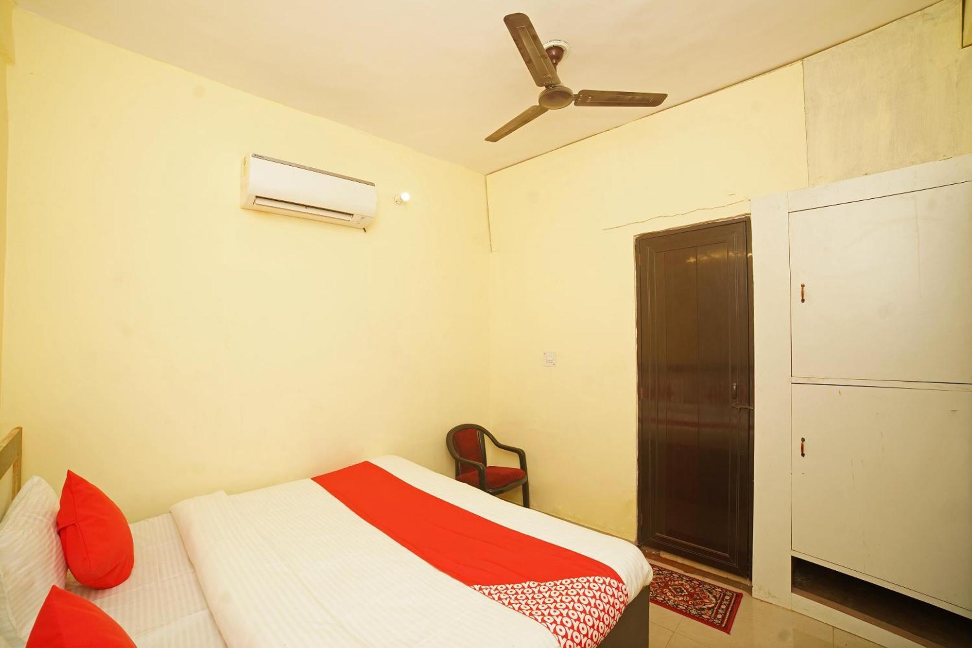 Haldwāni Hotel O Paras Guest House & Restaurant מראה חיצוני תמונה