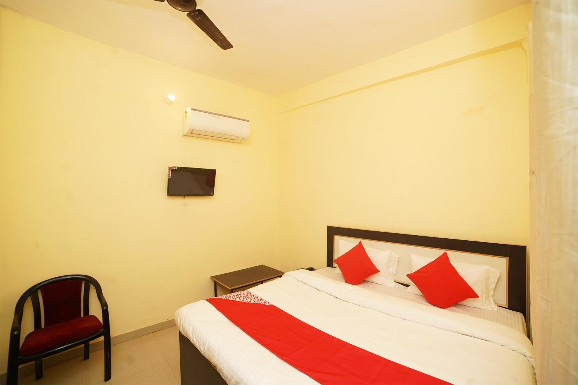 Haldwāni Hotel O Paras Guest House & Restaurant מראה חיצוני תמונה